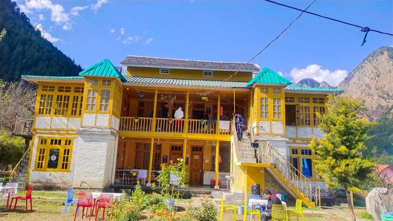 Kasol Wooden Cottage Ngoại thất bức ảnh