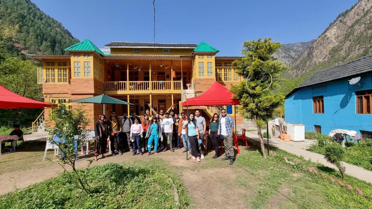 Kasol Wooden Cottage Ngoại thất bức ảnh