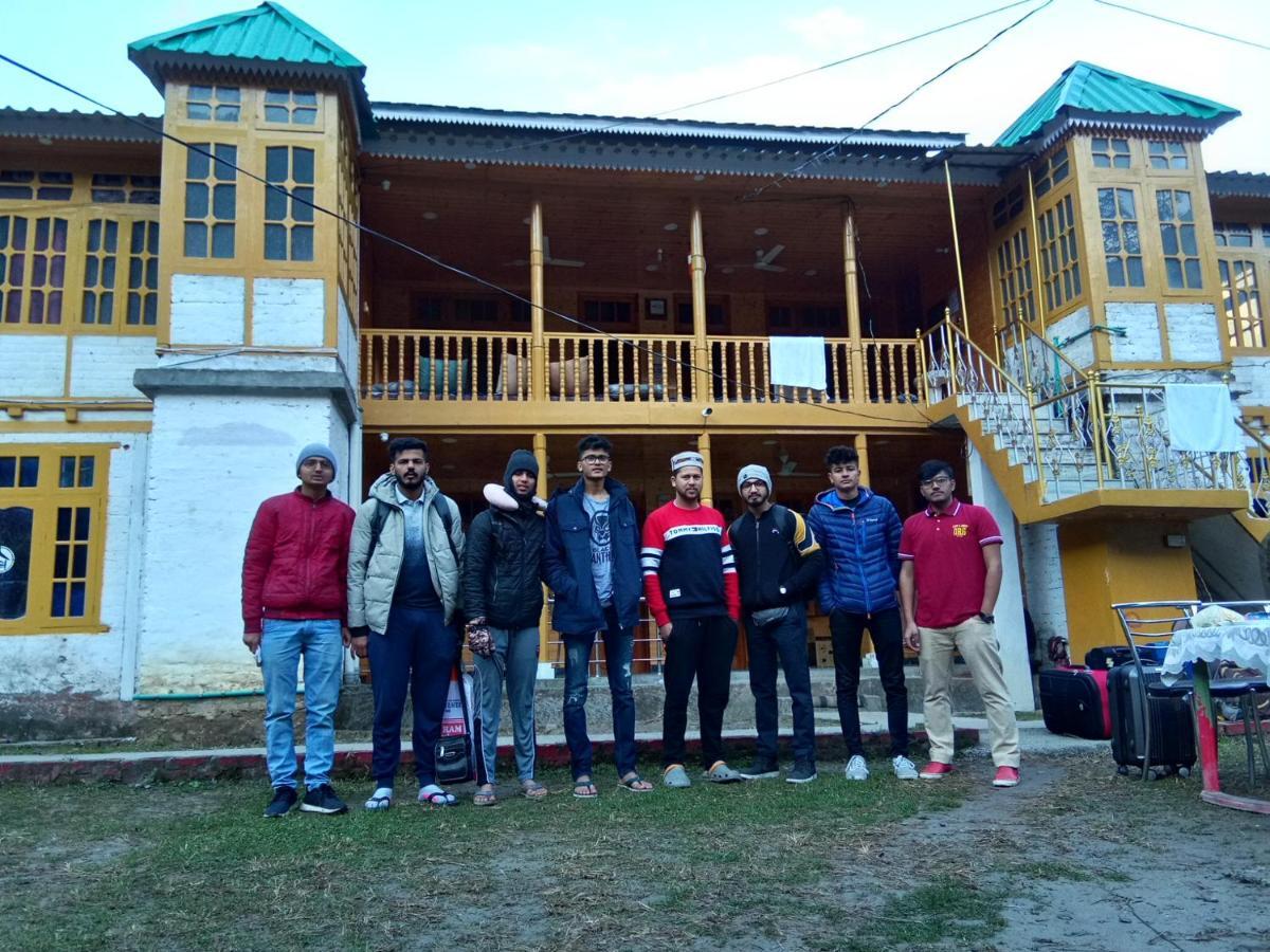 Kasol Wooden Cottage Ngoại thất bức ảnh