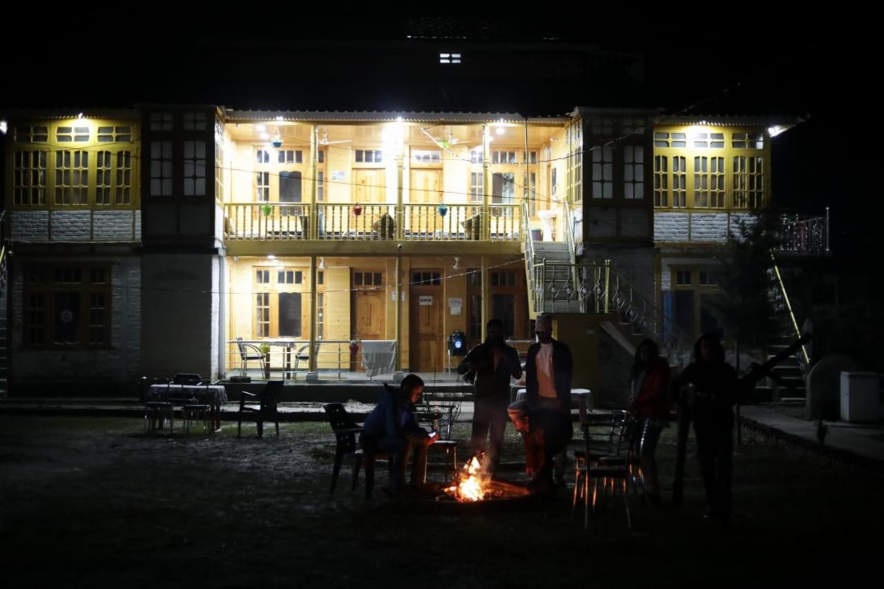Kasol Wooden Cottage Ngoại thất bức ảnh