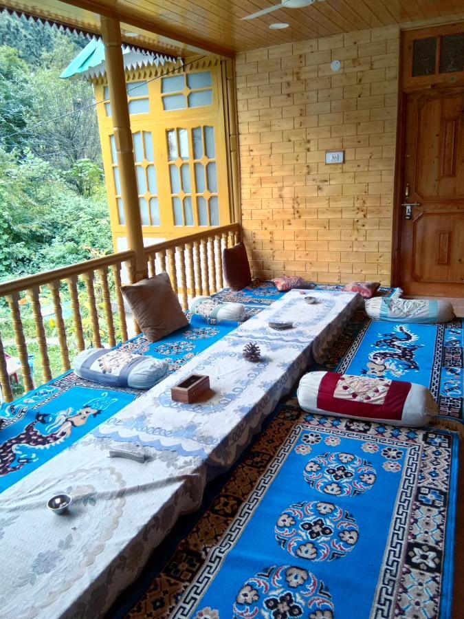 Kasol Wooden Cottage Ngoại thất bức ảnh
