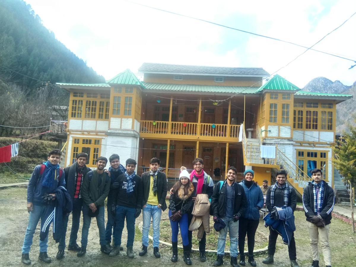 Kasol Wooden Cottage Ngoại thất bức ảnh