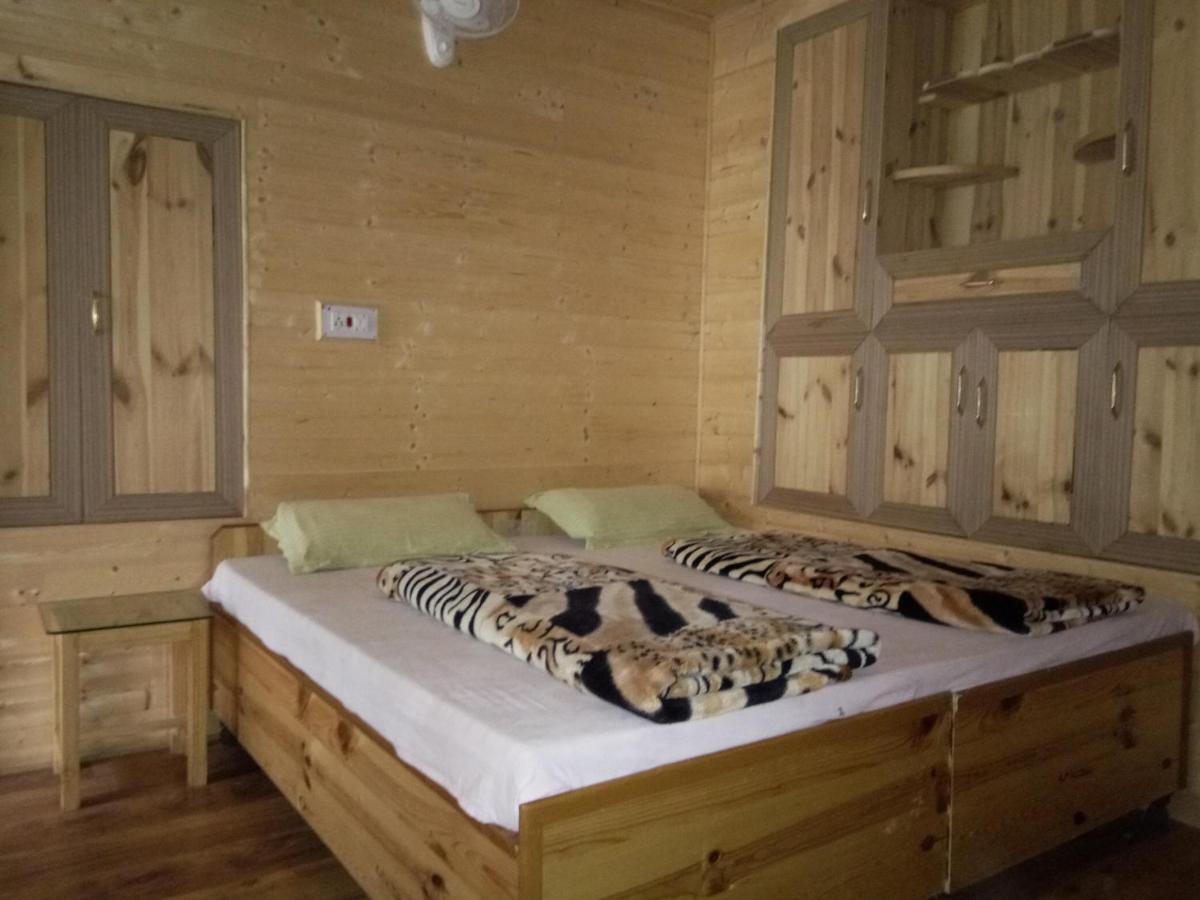Kasol Wooden Cottage Ngoại thất bức ảnh