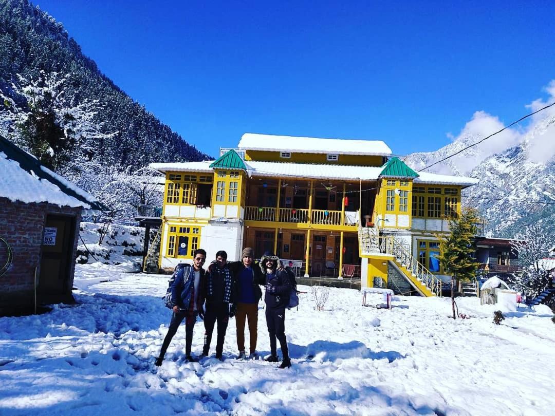 Kasol Wooden Cottage Ngoại thất bức ảnh